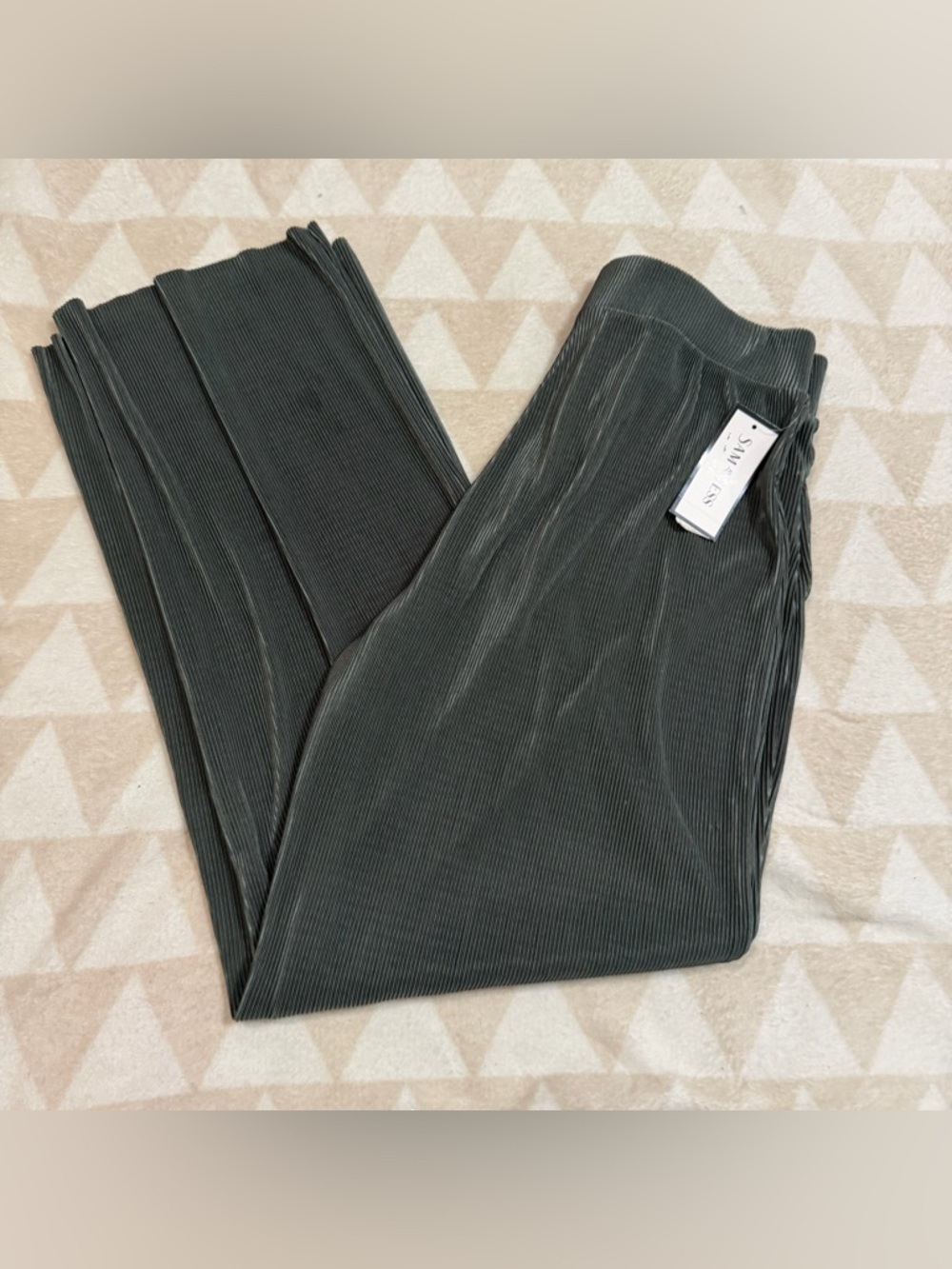 Sam and Jess green textured pull on pants